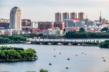 Nanhu Park 'ın Changchun, Çin' deki manzarası
