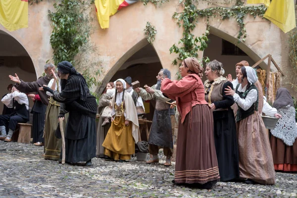 Taggia Italy March 2018 Participants Medieval Costume Party Historic City — Stock Photo, Image