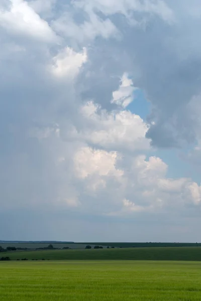 Bouřkové Mraky Zatažená Venkov Podolí Ukrajině — Stock fotografie