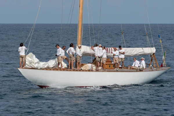 Imperia Włochy Września 2018 Członków Załogi Pokładzie Jachtu Podczas Wyścigów — Zdjęcie stockowe