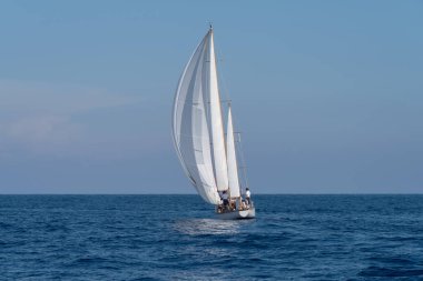 Imperia, İtalya - 7 Eylül 2018:Sailboat Paneray Klasik yatlar Challenge, yarışlar Imperia üzerinde yarış sırasında