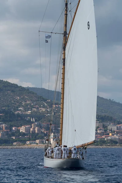 Imperia Talya Eylül 2018 Mürettebat Gemiye Yelkenli Yarış Paneray Klasik — Stok fotoğraf