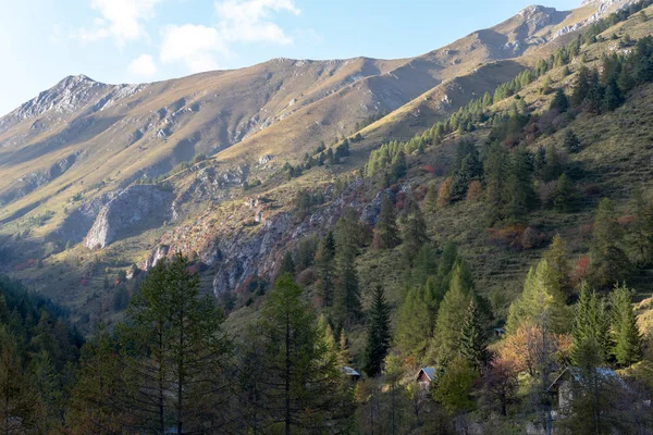 意大利 利古里亚阿尔卑斯山秋季 — 图库照片