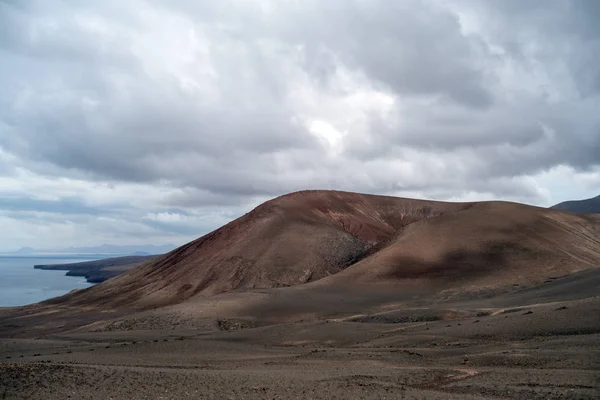 Zerklüftete Vulkanlandschaft Lanzarote Insel Kanarische Inseln Spanien — Stockfoto