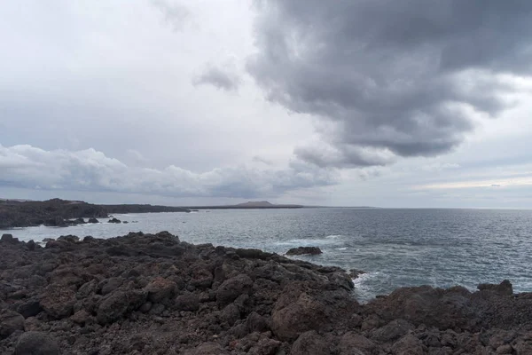 Wulkanicznego Wybrzeże Lanzarote Wyspy Kanaryjskie Hiszpania — Zdjęcie stockowe