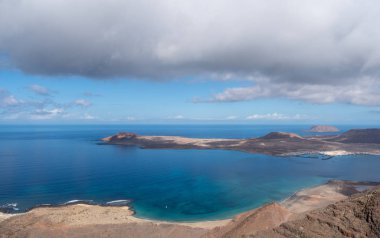 Kanarya Adaları, İspanya. Panoramik Mirador del Rio, Lanzarote Adası