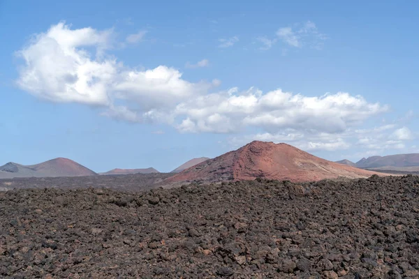 Lav Kaya Oluşumu Lanzarote Adası Kanarya Adaları Spanya Ile Volkanik — Stok fotoğraf