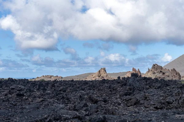 火山景观与熔岩岩层 兰萨罗特岛 加那利群岛 西班牙 — 图库照片