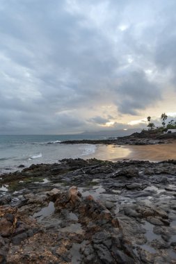 Volkanik kıyı şeridi manzara, Lanzarote, Kanarya Adaları, İspanya