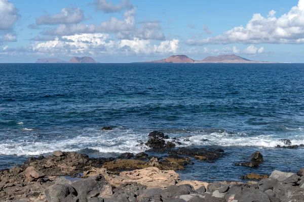 Famara Massif Lanzarote Adası Kanarya Adaları Spanya Görüldüğü Gibi Deniz — Stok fotoğraf