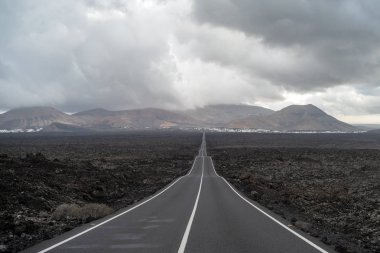 Volkanik arazi, Lanzarote Adası, Kanarya geçiş yolu