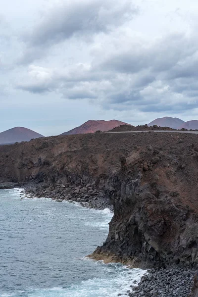 Морские Вулканические Лавовые Породы Западном Побережье Острова Лансароте Испания — стоковое фото