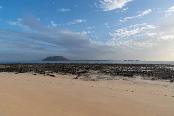 Wyspę Lobos Poranny Widok Plaży Corralejo Wyspie Fuerteventura Wyspy Kanaryjskie — Zdjęcie stockowe