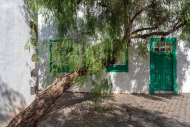 Tipik bir kanarya evin cephe