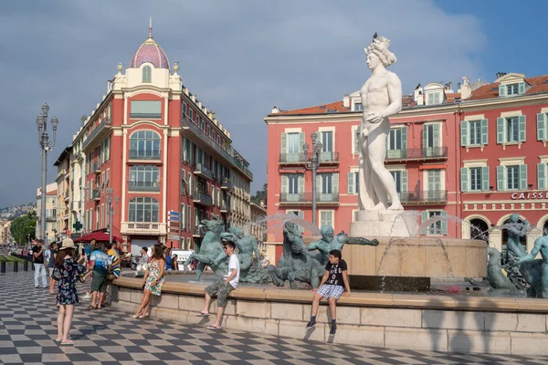 Niza Francia Julio 2018 Fontaine Soleil Fuente Del Sol Esta —  Fotos de Stock