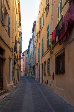 Dar sokak Menton, Fransa