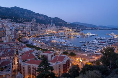 Monaco akşam
