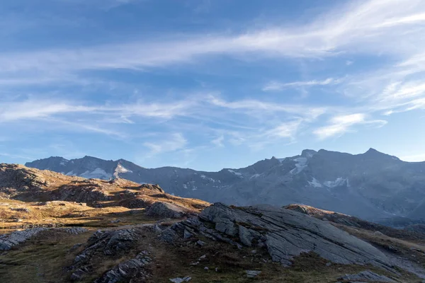 Colle del Nivolet mountain pass, Graian Alps, Italia —  Fotos de Stock