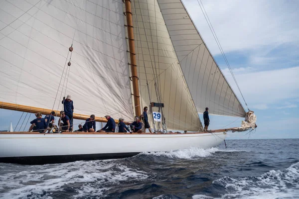 Klassisches Segelboot — Stockfoto