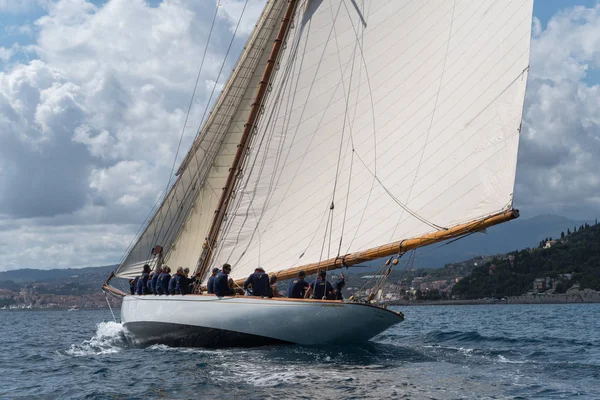 Klassieke zeilboot — Stockfoto