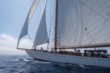 Klasik yelkenli yat