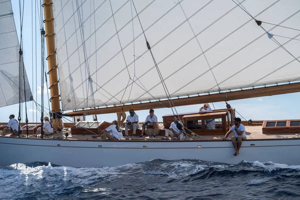 Klassische Segeljacht — Stockfoto