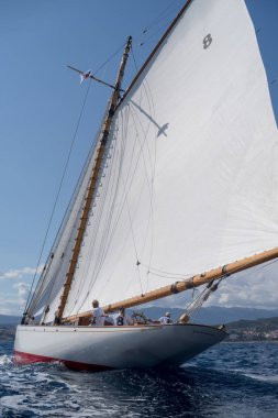 Klasik yelkenli yat
