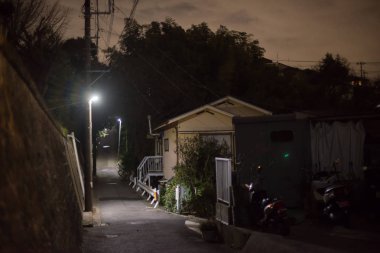Yokohama, Japonya'nın orta sıralarda gece Sokağı. Gece zaman, insanlar gerçekten dışında gitme.