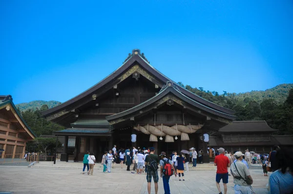 Santuario Izumo Taisha Shimane Giappone Pregare Giapponesi Solito Battono Mani — Foto Stock