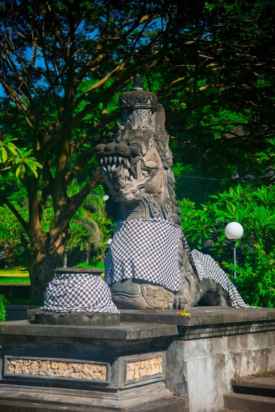 Indonesiska Historiska Staty Närheten Stranden Bali Indonesien Bali Indonesiska Känd — Stockfoto