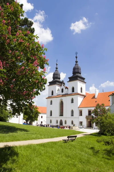 Bazilika svatého Procopia v Trebic, světové dědictví — Stock fotografie