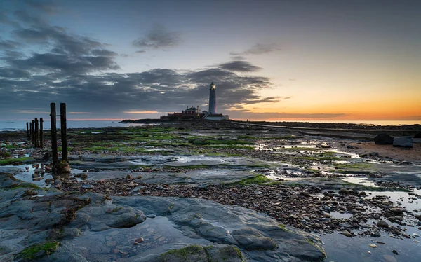 Dawn Mary Island Lighthouse Whitley Bay Tyne Wear — стоковое фото