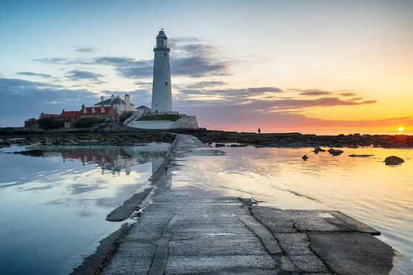 Vacker Soluppgång Över Fyren Marys Whitley Bay Northumberland Kusten — Stockfoto