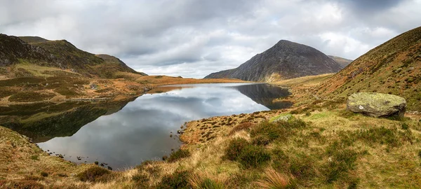 Autum Llyn Idwal Het Nationaal Park Van Snowdonia Wales — Stockfoto