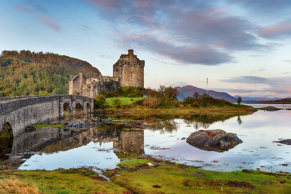Alba al castello di Eilean Donan — Foto Stock