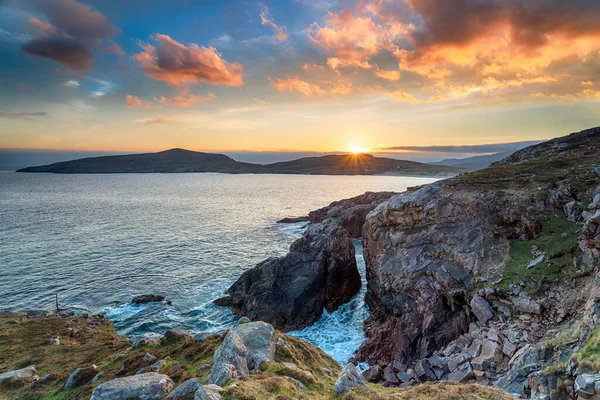 Dramatic Sunset Cliffs Hushinish Isle Harris Outer Hebrides Scotland — Stock Photo, Image