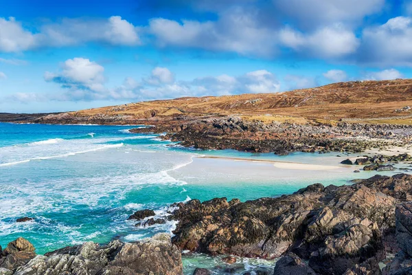 苏格兰外赫布里底群岛刘易斯岛Mealista美丽而崎岖的海岸线 — 图库照片