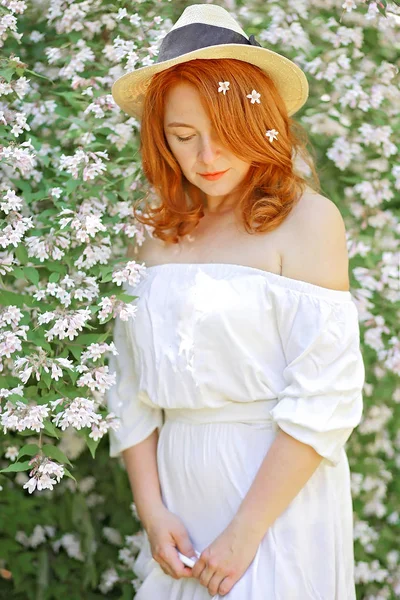 Adult Beautiful Red Haired Woman Poses Blooming Jasmine Bus — Stock Photo, Image