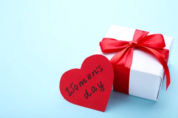 Womens Day Concept Gift Blue Background — Stock Photo, Image