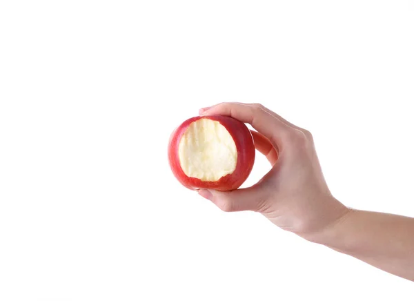 Hand hållande bita rött äpple isolerat på vit bakgrund — Stockfoto