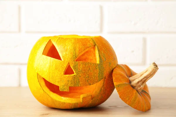 Cabeza Calabaza Halloween Jack Linterna Sobre Fondo Blanco Vista Superior —  Fotos de Stock