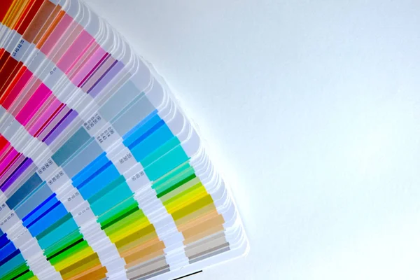 Catálogo de cores da amostra em fundo chique — Fotografia de Stock