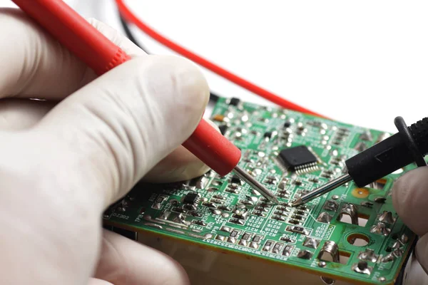 Testing Smd Component Using Multitester While Servicing Repairing Electronic Stuff — Stock Photo, Image