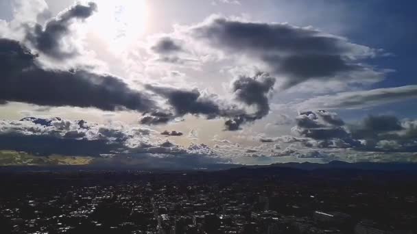 Временной Промежуток Неба Облаков Ландшафт Над Городом — стоковое видео