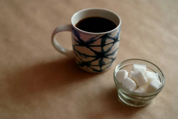 Kaffee Trinken Schwarz Becher Heiterkeit Energie Morgen Trinken Stark Körner — Stockfoto