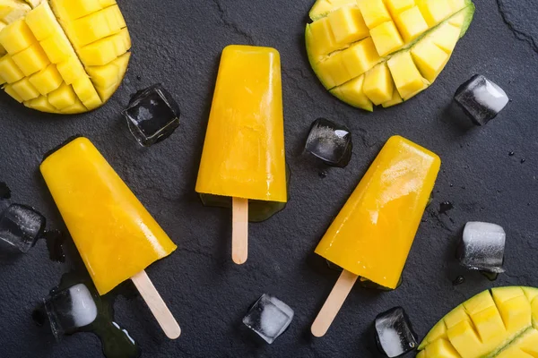 Házi Mango Popsicle Nyári Fagylalt Egészséges Élelmiszer — Stock Fotó