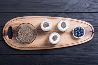 Chia tohum yogyrt puding. Sağlıklı gıda. Superfood