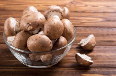 Taze çiğ Kraliyet champignon