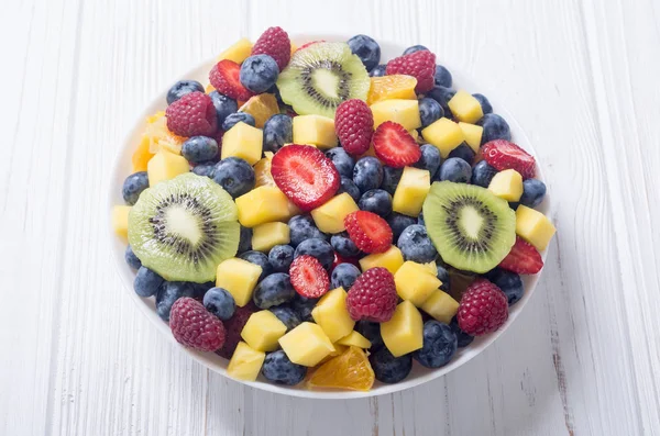 Salade Fruits Frais Baies Aliments Vitaminés Sains — Photo