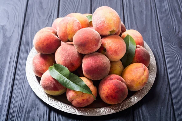 Pêches Mûres Fruits Sur Fond Rustique Été Alimentation Saine — Photo